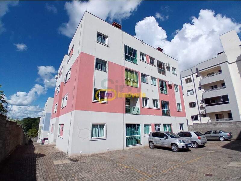 Apartamento para alugar com 2 dormitórios, 1 banheiro, 1 vaga de garagem e 50m² de área privativa no bairro Seminário