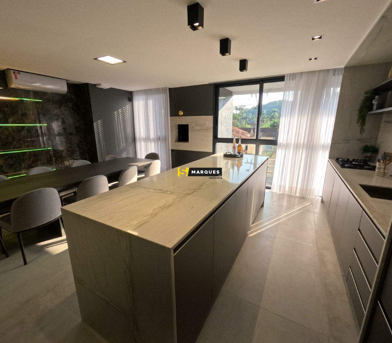 Apartamento para alugar com 3 quartos, 113m² - Foto 29