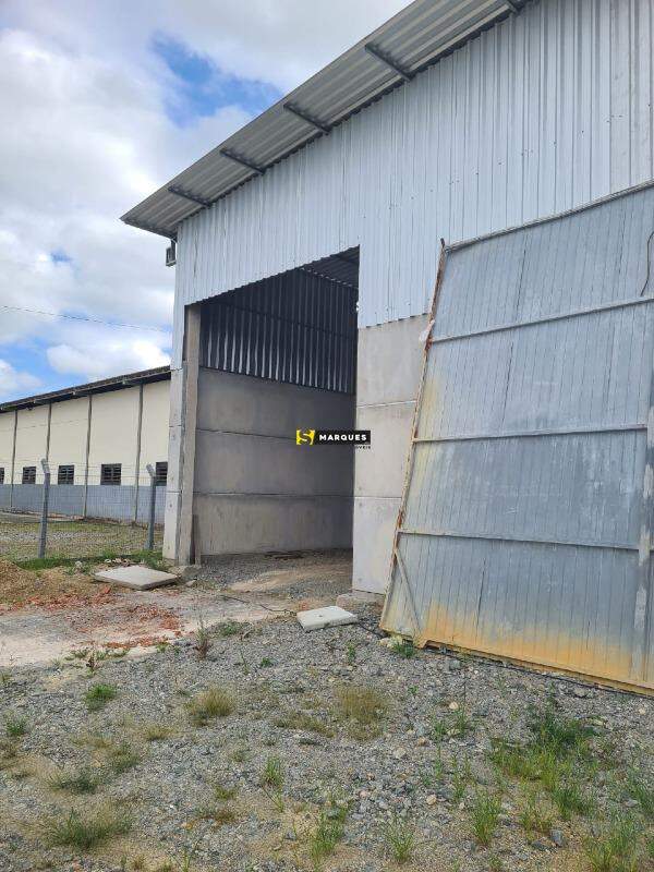 Depósito-Galpão-Armazém para alugar, 375m² - Foto 1