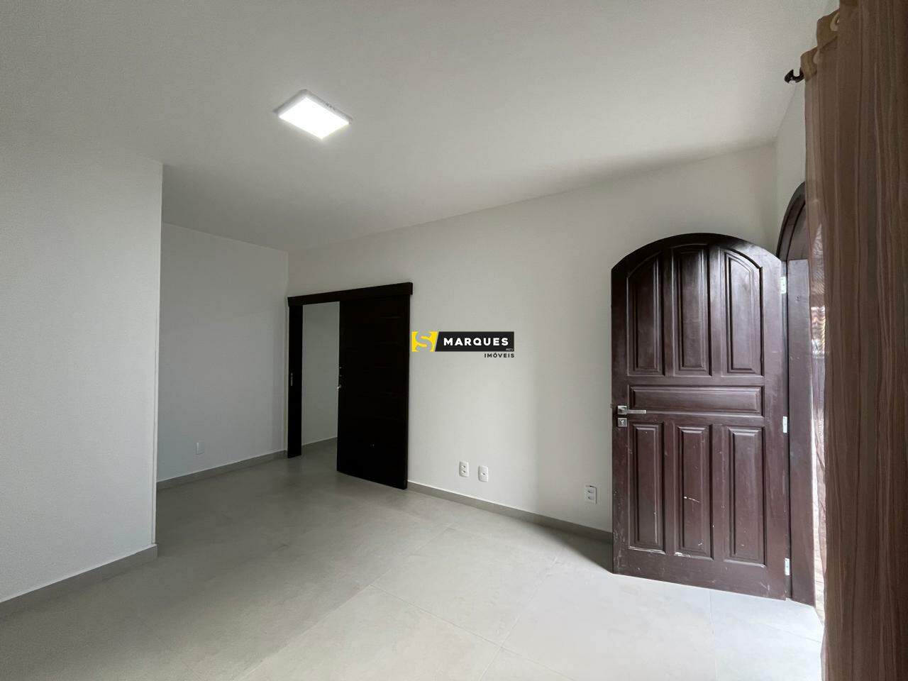 Casa para alugar com 1 quarto, 144m² - Foto 14