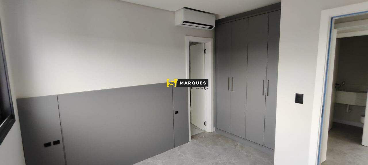 Apartamento para alugar com 3 quartos, 113m² - Foto 23