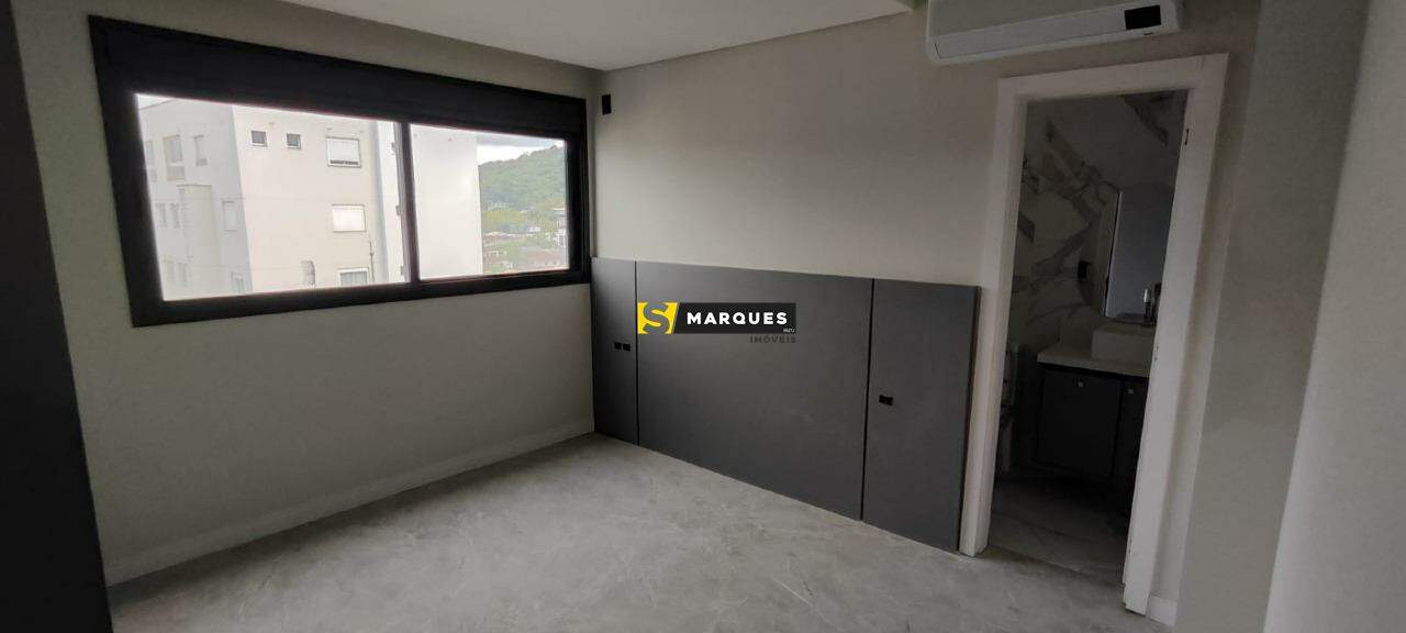 Apartamento para alugar com 3 quartos, 113m² - Foto 16