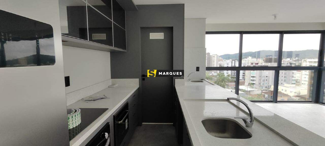 Apartamento para alugar com 3 quartos, 113m² - Foto 13