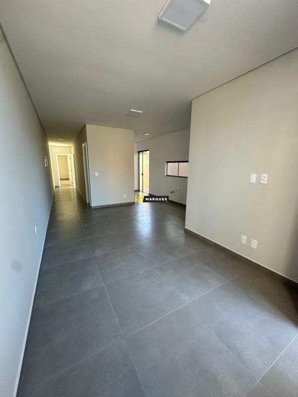 Casa de 2 quartos, 92m² no bairro Fátima, em Joinville | Eu Corretor