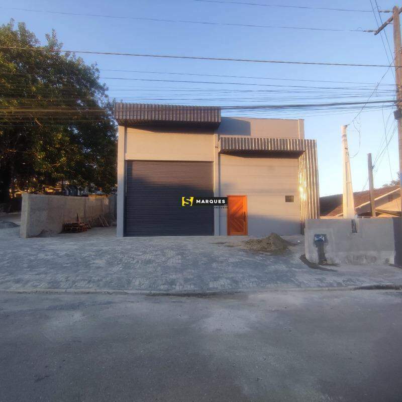 Depósito-Galpão-Armazém para alugar, 267m² - Foto 1