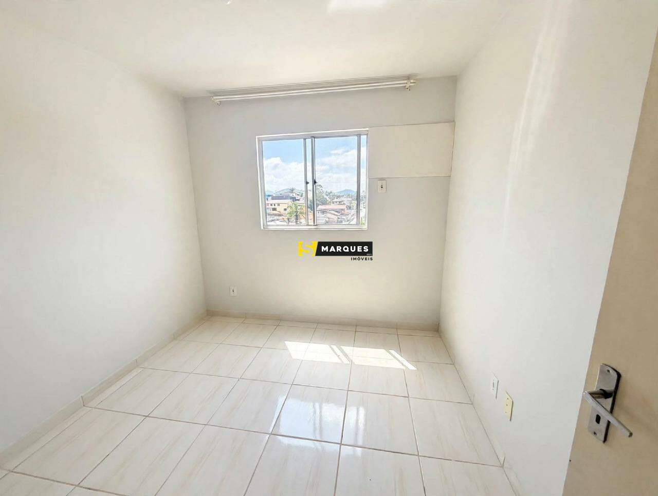 Apartamento com 1 Dormitórios para alugar, 37 m² por R$ 1.100,00 Apartamento com 1 Dormitórios para alugar, 37 m² por R$ 1.100,00