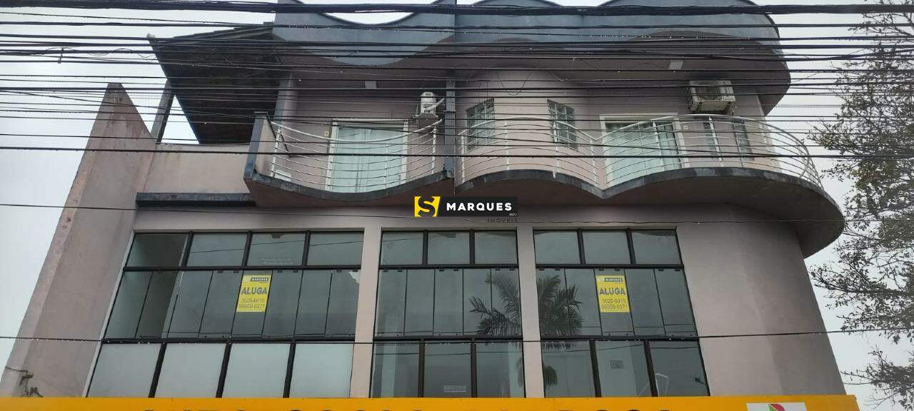 Sala comercial para alugar  no Jardim Iririú - Joinville, SC. Imóveis