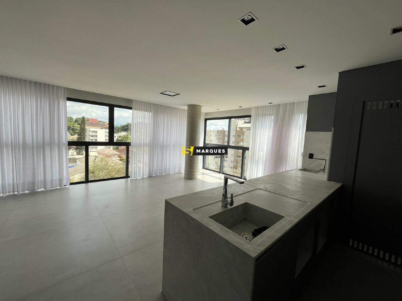 Apartamento com 3 Dormitórios para alugar, 113 m² por R$ 7.800,00 Apartamento com 3 Dormitórios para alugar, 113 m² por R$ 7.800,00