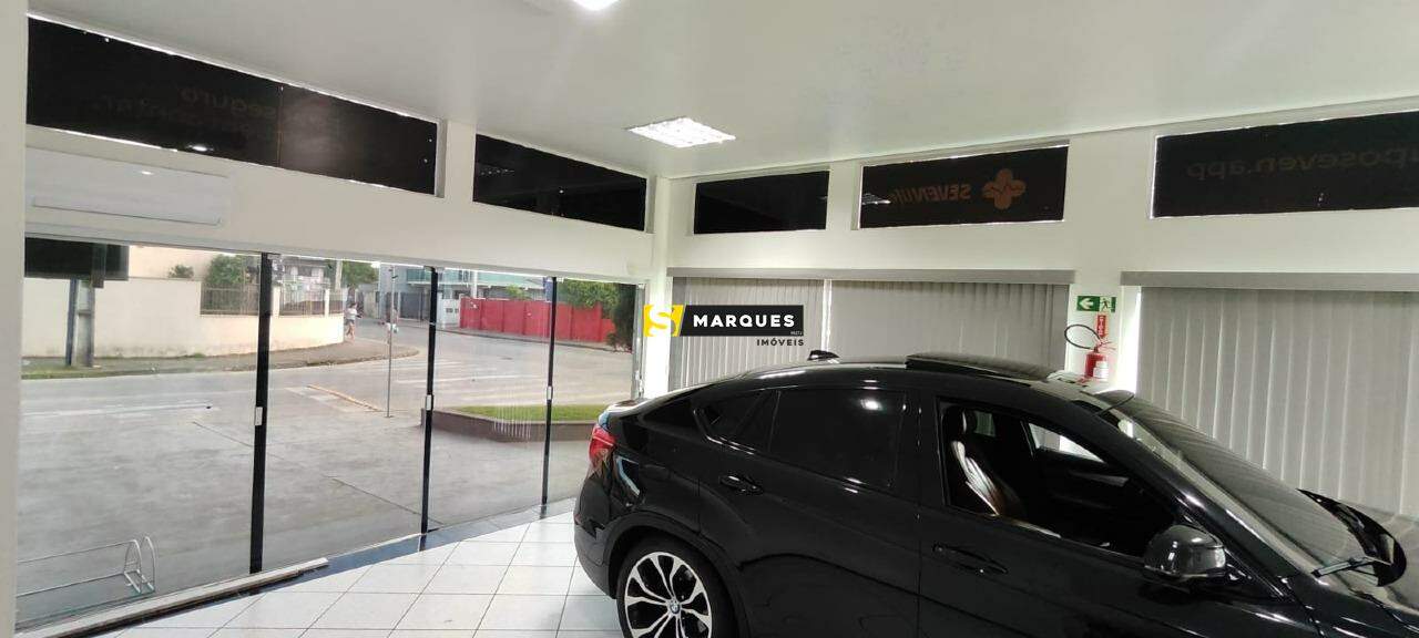 Sala Comercial de 100m² no bairro Fátima, em Joinville | Eu Corretor