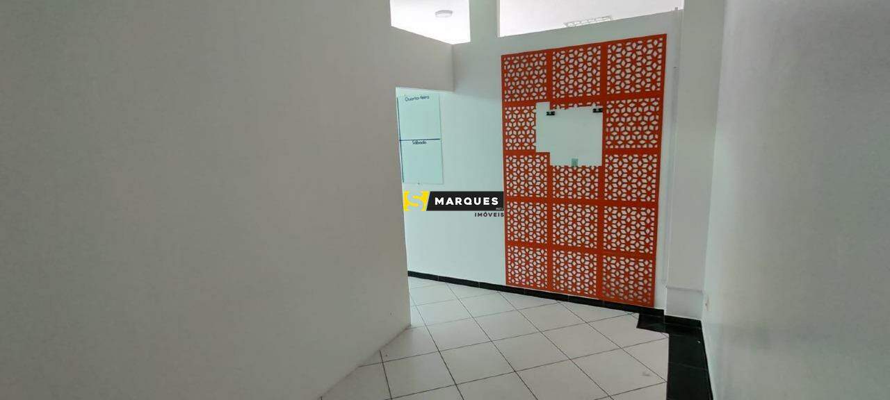 Sala Comercial de 70m² no bairro Fátima, em Joinville | Eu Corretor
