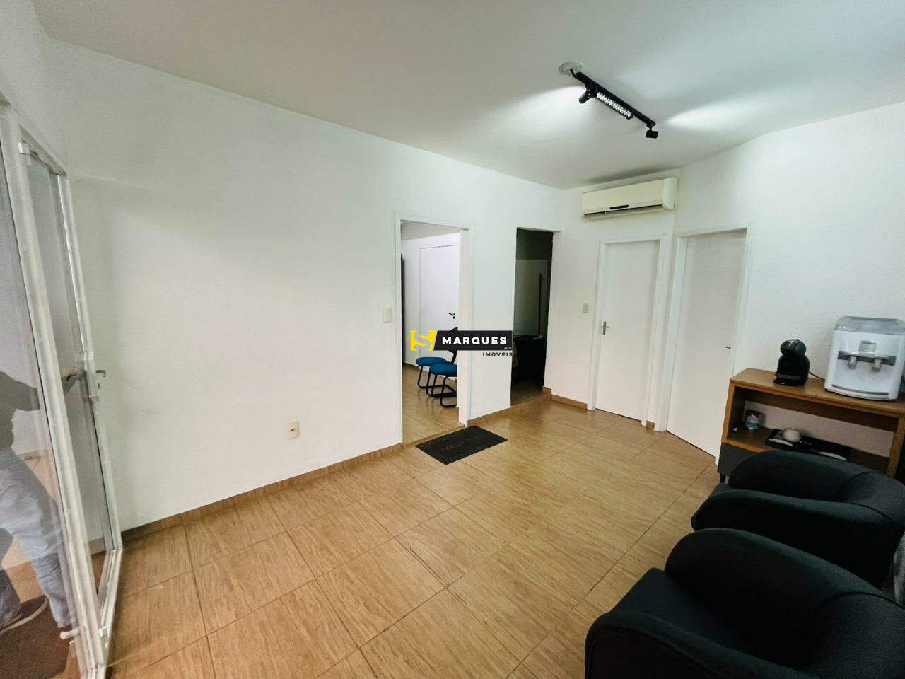 Sala Comercial de 40m² no bairro Bom Retiro, em Joinville | Eu Corretor