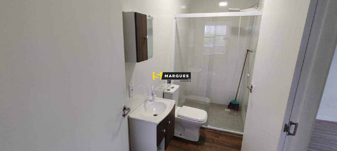 Casa com 2 Dormitórios para alugar, 100 m² por R$ 2.500,00 Casa com 2 Dormitórios para alugar, 100 m² por R$ 2.500,00
