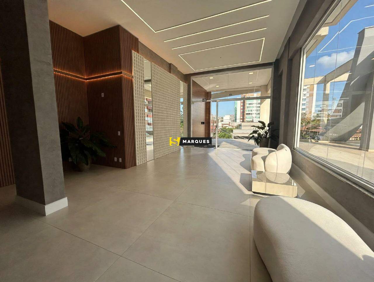 Apartamento com 3 Dormitórios para alugar, 110 m² por R$ 4.900,00 Apartamento com 3 Dormitórios para alugar, 110 m² por R$ 4.900,00