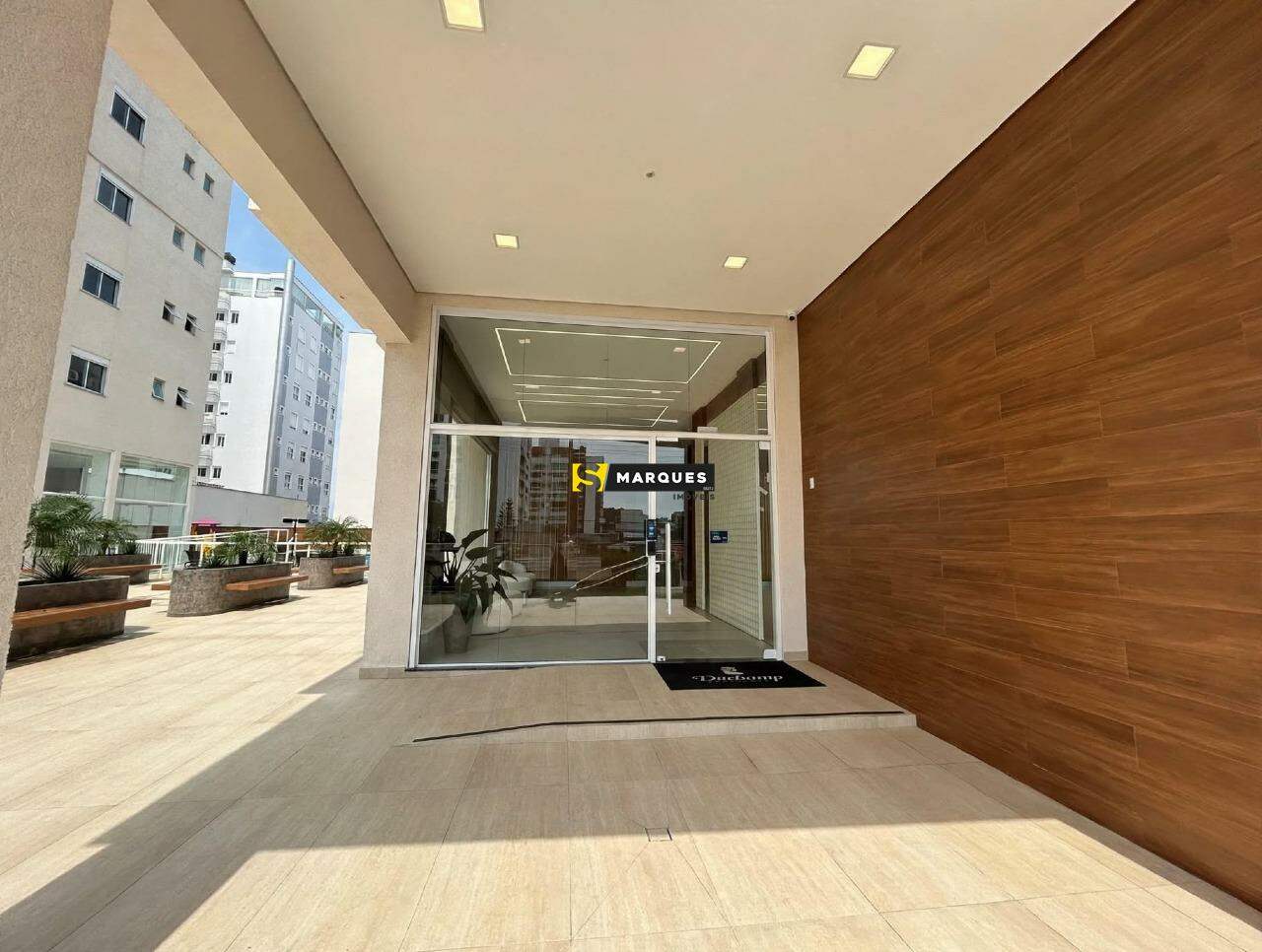 Apartamento com 3 Dormitórios para alugar, 110 m² por R$ 4.900,00 Apartamento com 3 Dormitórios para alugar, 110 m² por R$ 4.900,00