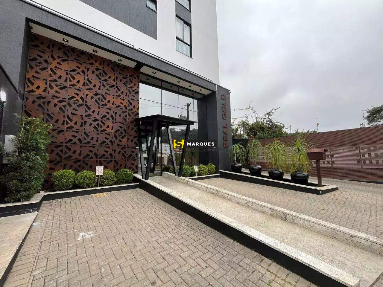 Apartamento para alugar  no Bom Retiro - Joinville, SC. Imóveis