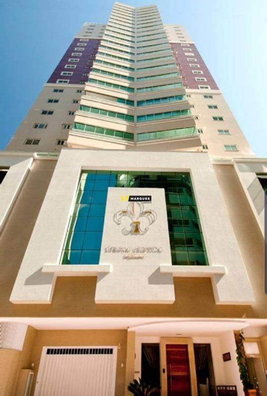 Apartamento para alugar  no Centro - Balneário Camboriú, SC. Imóveis