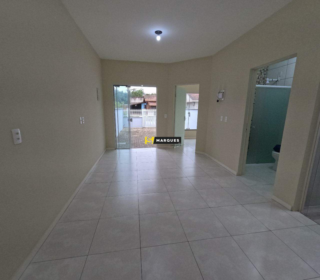 Geminado com 2 Dormitórios para alugar, 65 m² por R$ 1.850,00 Geminado com 2 Dormitórios para alugar, 65 m² por R$ 1.850,00