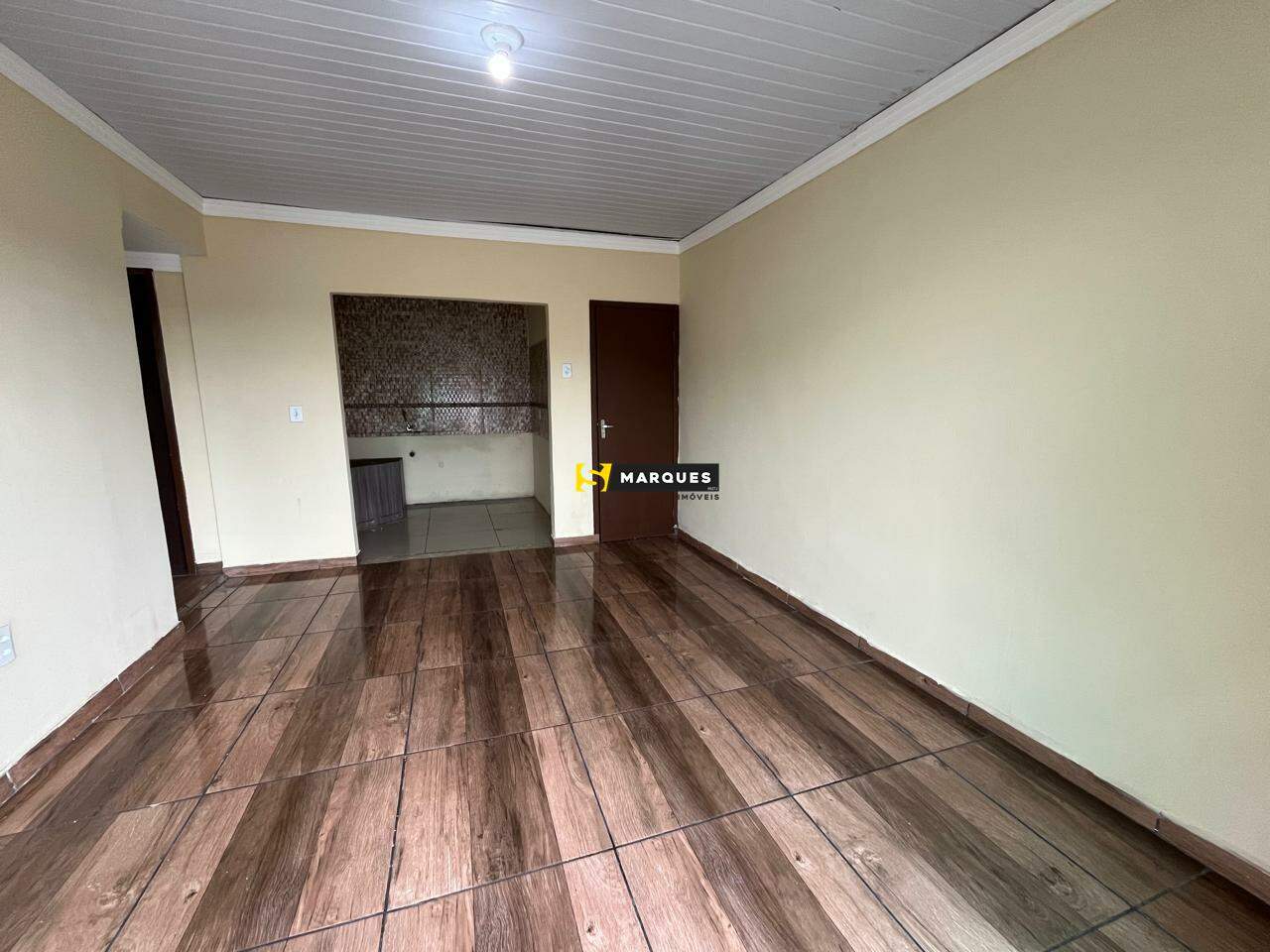Casa com 2 Dormitórios para alugar, 40 m² por R$ 1.500,00 Casa com 2 Dormitórios para alugar, 40 m² por R$ 1.500,00
