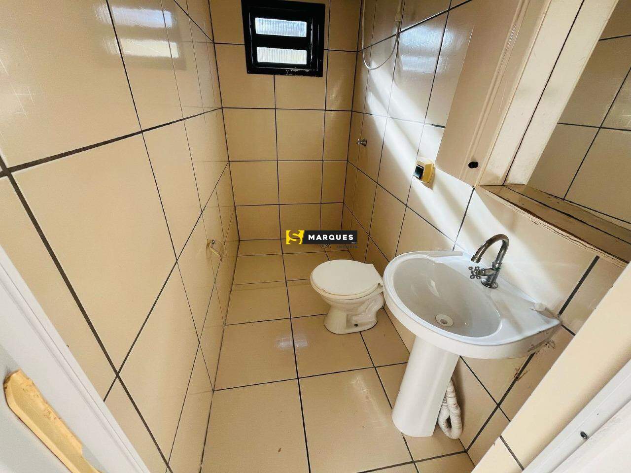 Kitinets/conjugados com 1 Dormitórios para alugar, 35 m² por R$ 850,00 Kitinets/conjugados com 1 Dormitórios para alugar, 35 m² por R$ 850,00