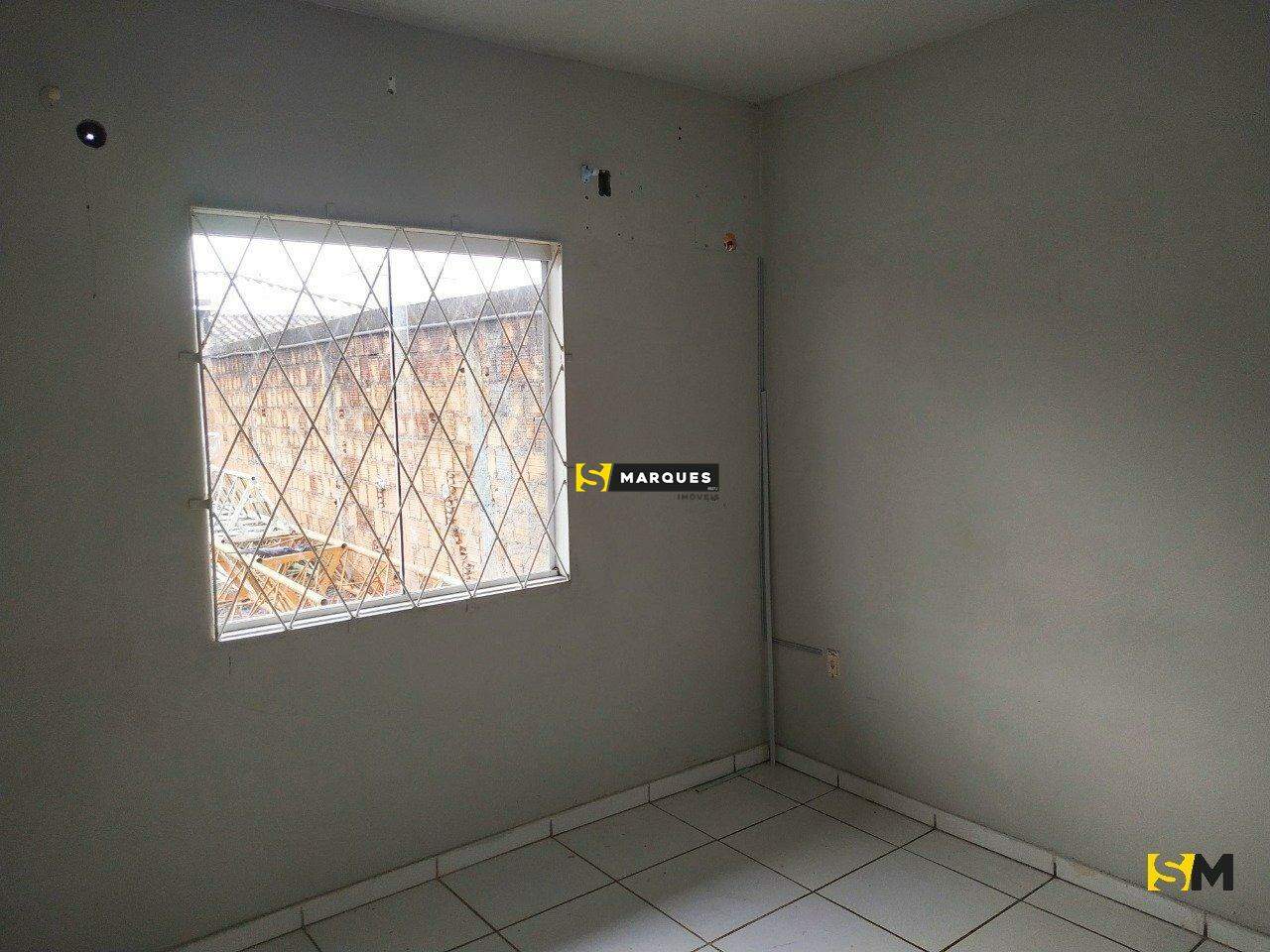 Casa para alugar com 3 quartos, 70m² - Foto 7