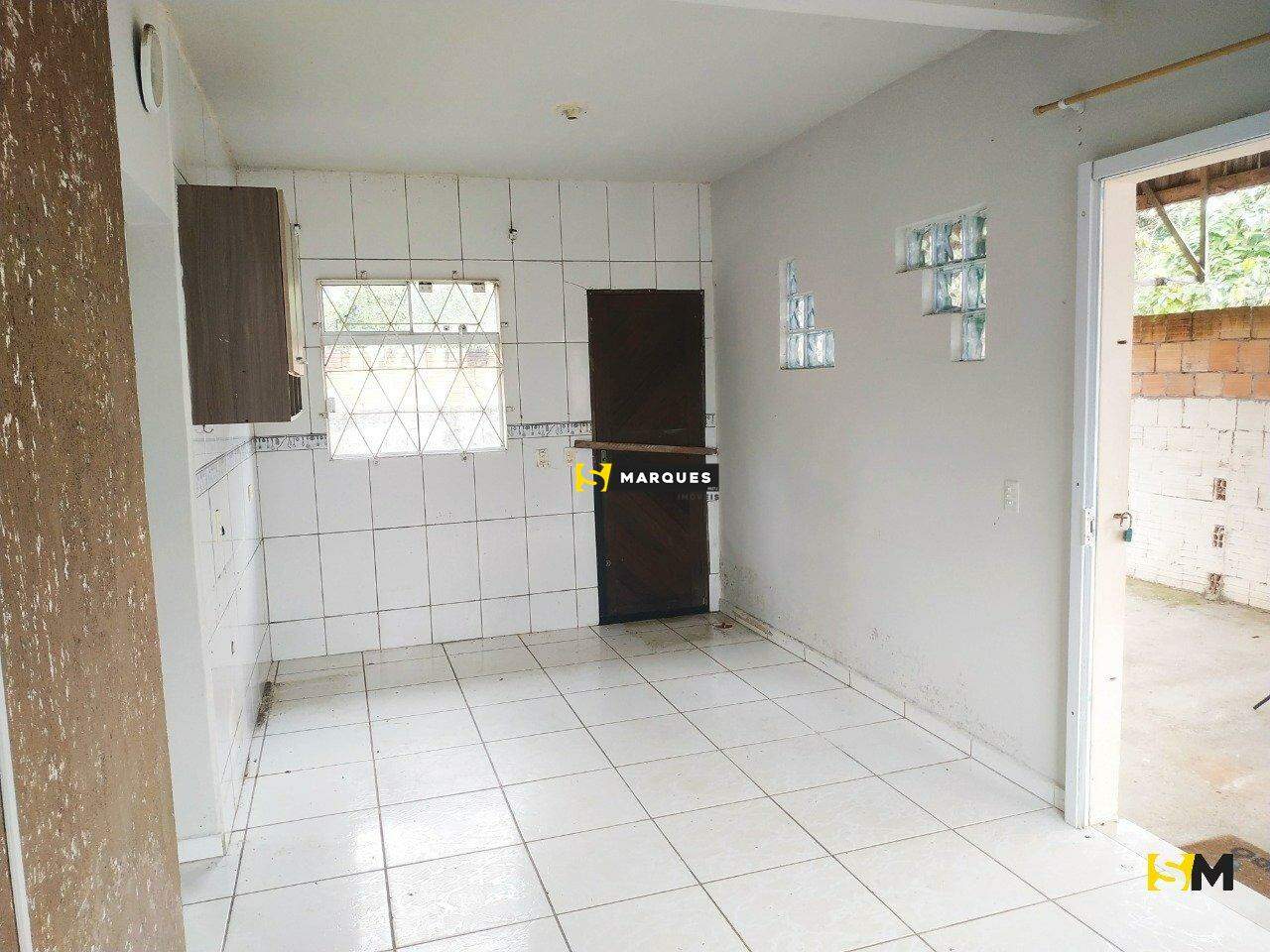 Casa para alugar com 3 quartos, 70m² - Foto 13