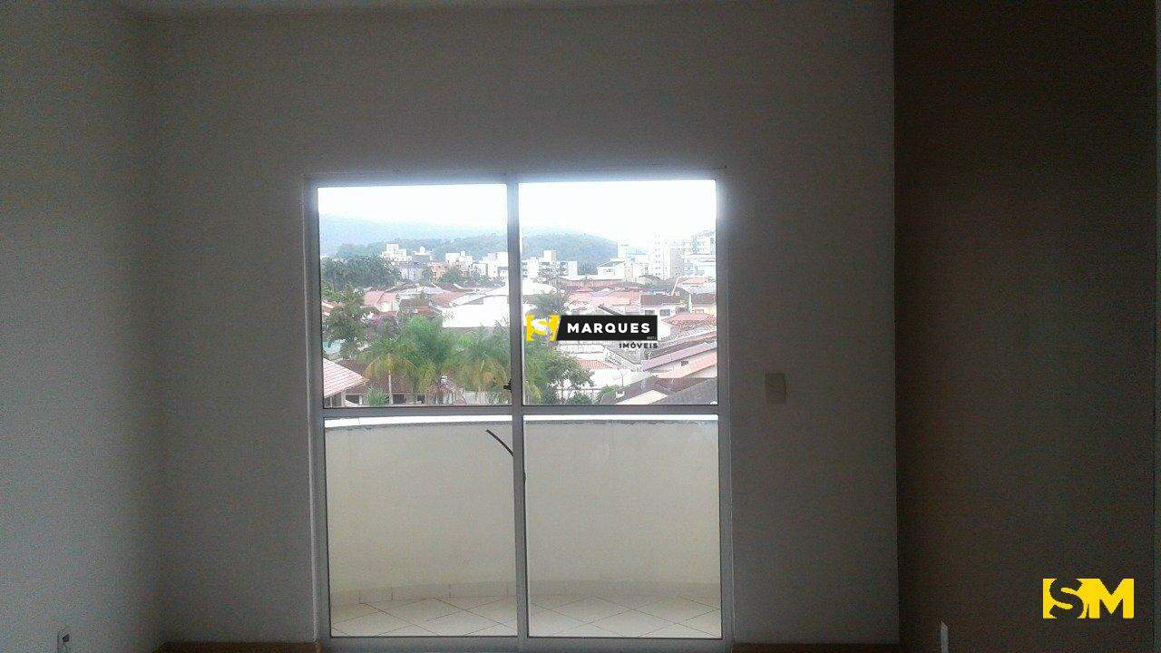 Apartamento para alugar com 2 quartos, 60m² - Foto 14