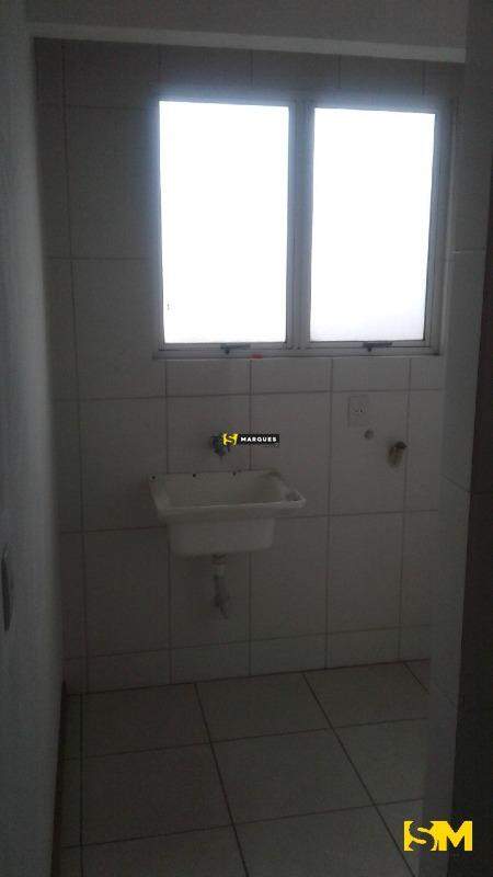 Apartamento para alugar com 2 quartos, 60m² - Foto 7