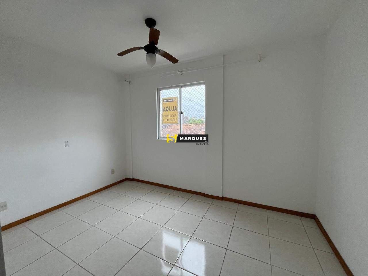 Apartamento para alugar com 2 quartos, 60m² - Foto 15