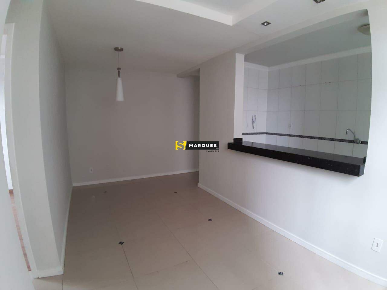 Apartamento com 2 Dormitórios à venda, 48 m² por R$ 250.000,00 Apartamento com 2 Dormitórios à venda, 48 m² por R$ 250.000,00