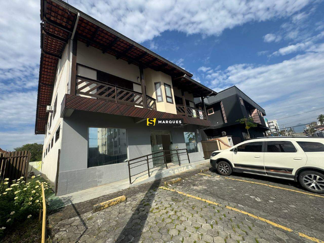 Sala comercial para alugar  no Costa e Silva - Joinville, SC. Imóveis