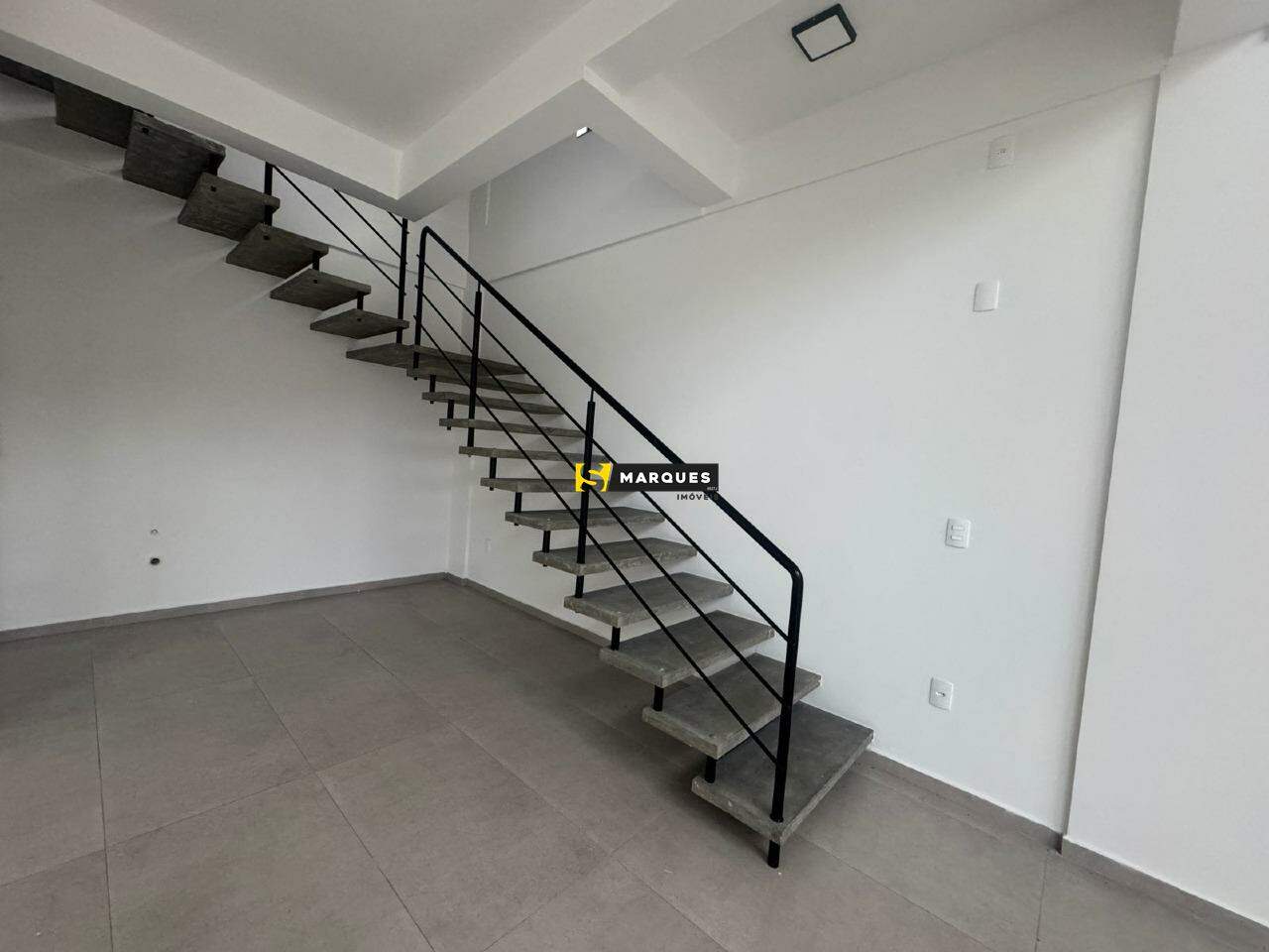 Sala comercial para alugar, 143 m² por R$ 6.750,00 Sala comercial para alugar, 143 m² por R$ 6.750,00