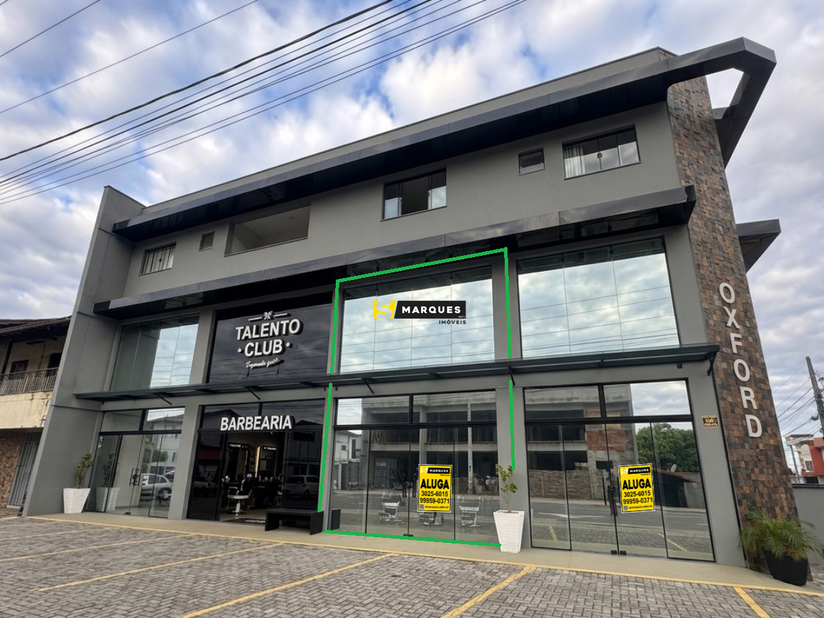 Sala Comercial com 40 M² para locação no bairro Boa Vista - Joinville/SC
