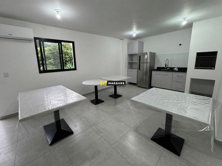 Apartamento com 2 Dormitórios para alugar, 57 m² por R$ 2.000,00 Apartamento com 2 Dormitórios para alugar, 57 m² por R$ 2.000,00