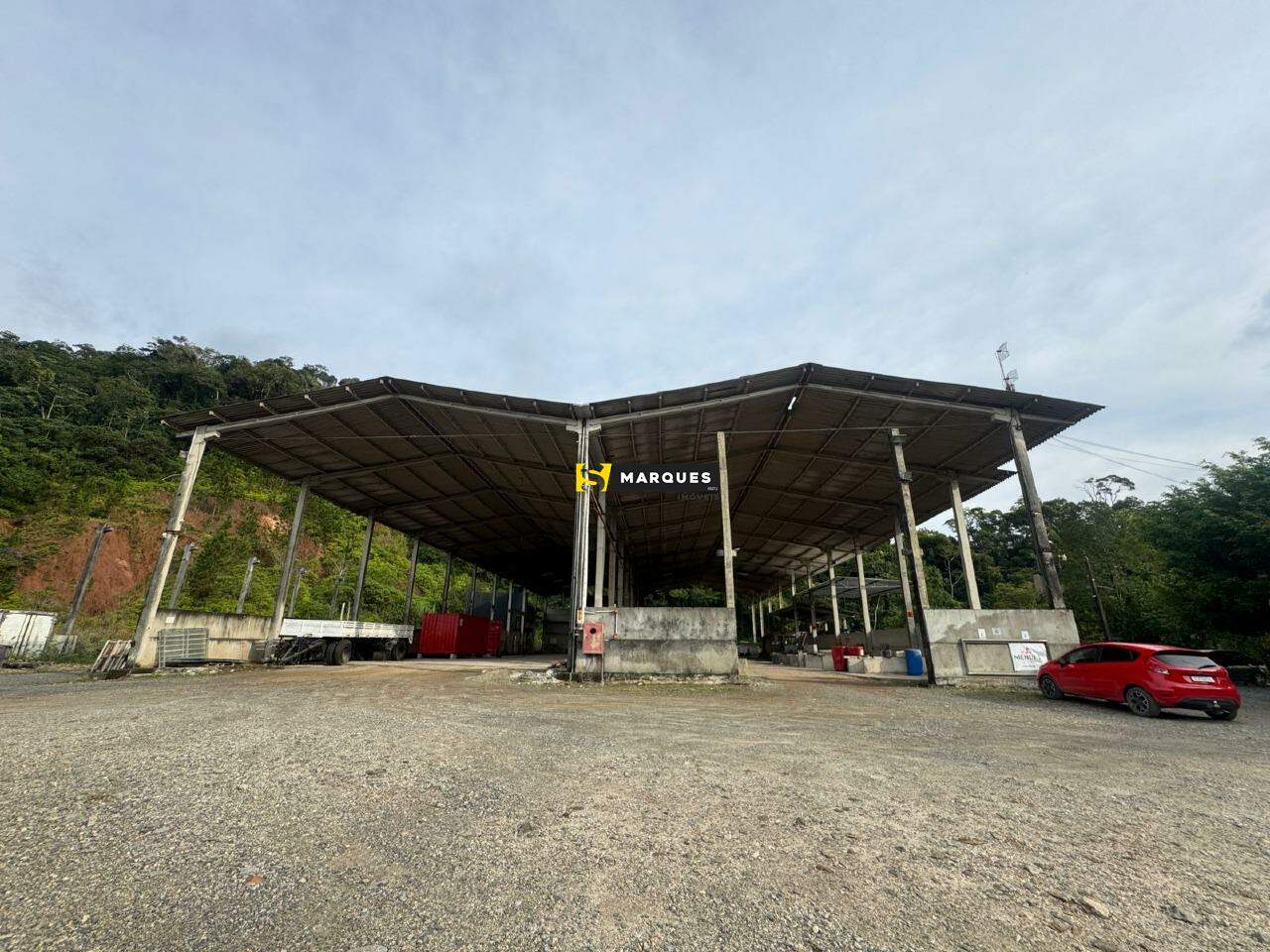 Pavilhão/galpão/depósito para alugar  no Pirabeiraba (Pirabeiraba) - Joinville, SC. Imóveis
