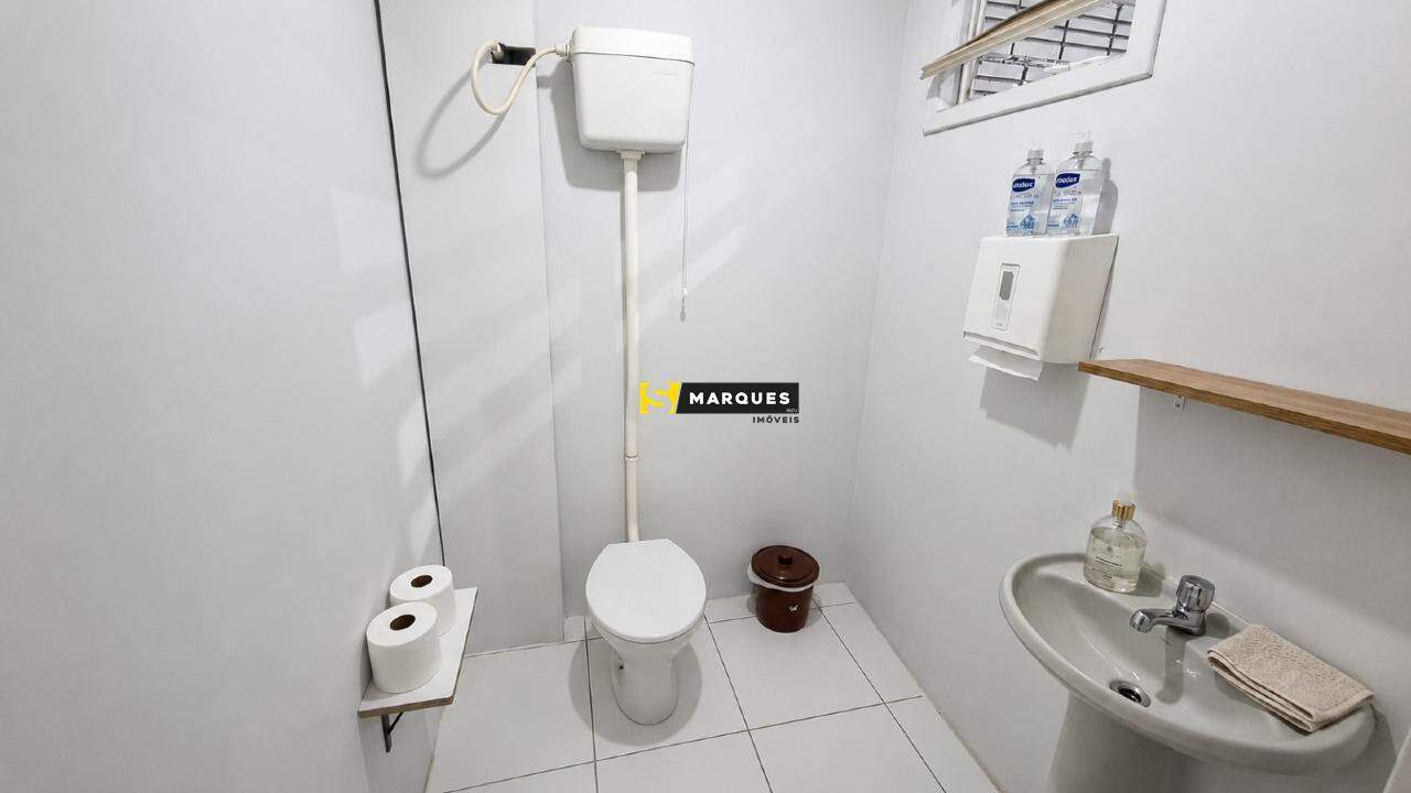 Pavilhão/galpão/depósito para alugar, 168 m² por R$ 4.200,00 Pavilhão/galpão/depósito para alugar, 168 m² por R$ 4.200,00