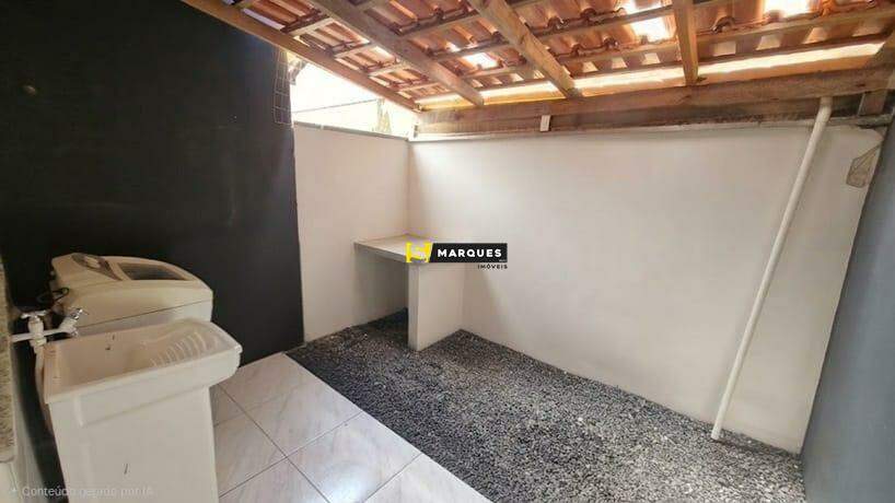Geminado com 2 Dormitórios para alugar, 67 m² por R$ 2.100,00 Geminado com 2 Dormitórios para alugar, 67 m² por R$ 2.100,00