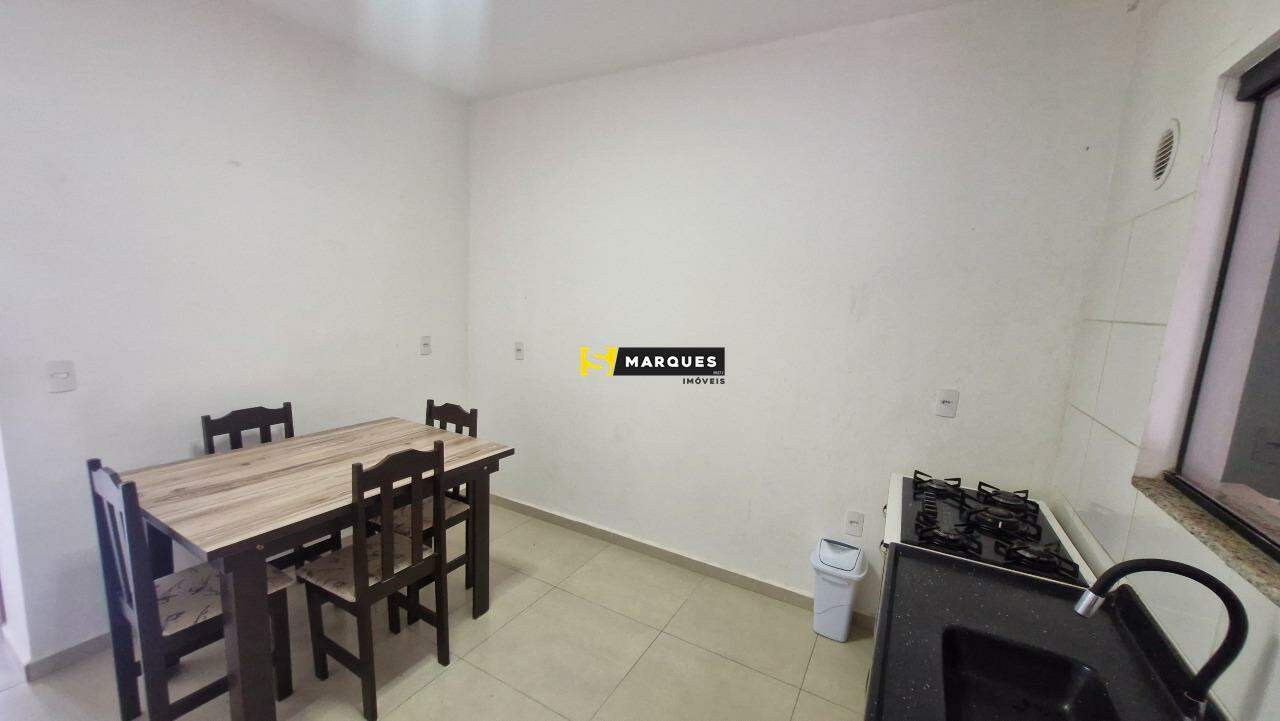 Geminado com 2 Dormitórios para alugar, 67 m² por R$ 2.100,00 Geminado com 2 Dormitórios para alugar, 67 m² por R$ 2.100,00