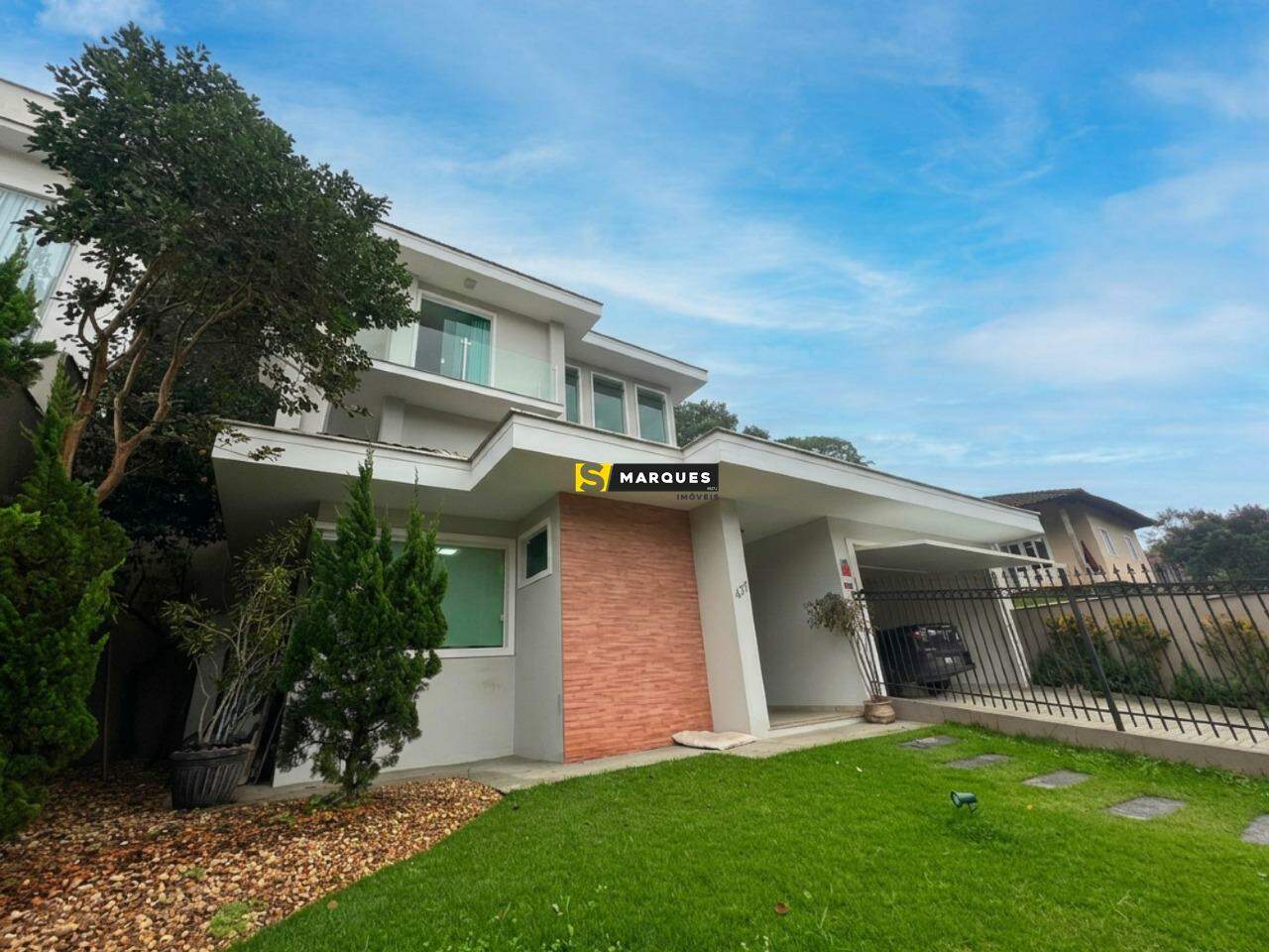 Casa com 5 Dormitórios para alugar, 280 m² por R$ 9.500,00 Casa com 5 Dormitórios para alugar, 280 m² por R$ 9.500,00