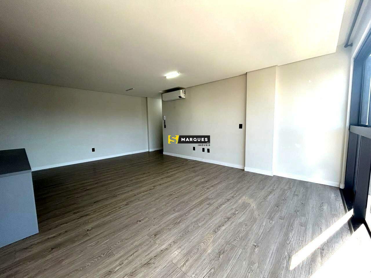 Apartamento com 3 Dormitórios para alugar, 113 m² por R$ 6.500,00 Apartamento com 3 Dormitórios para alugar, 113 m² por R$ 6.500,00