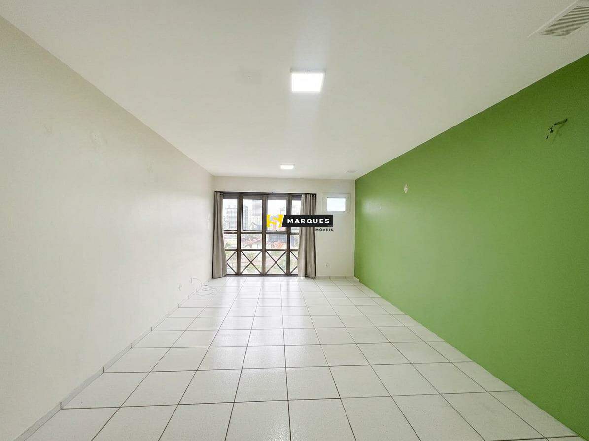 Sala comercial para alugar, 33 m² por R$ 1.600,00 Sala comercial para alugar, 33 m² por R$ 1.600,00