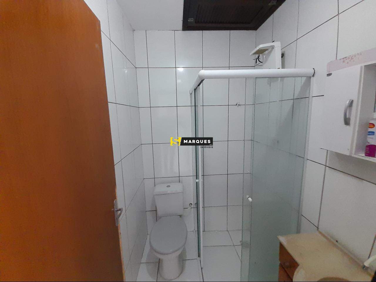 Casa para alugar com 2 quartos, 58m² - Foto 14