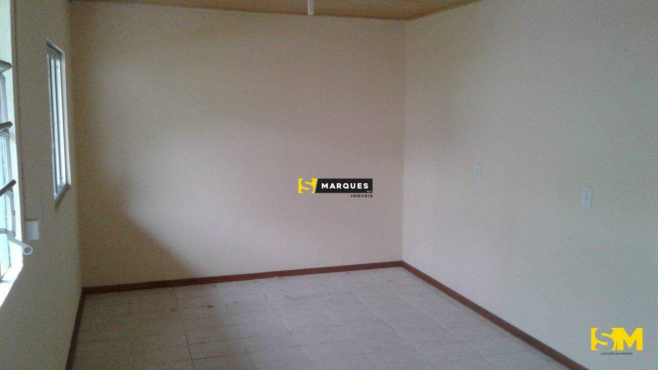 Casa para alugar com 1 quarto, 50m² - Foto 5