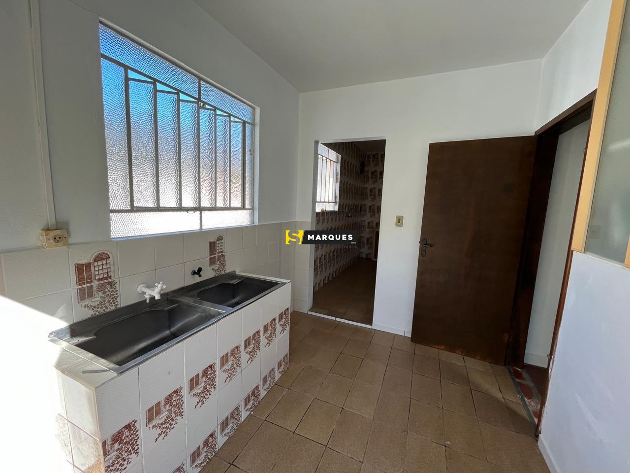 Casa para alugar com 3 quartos, 107m² - Foto 6