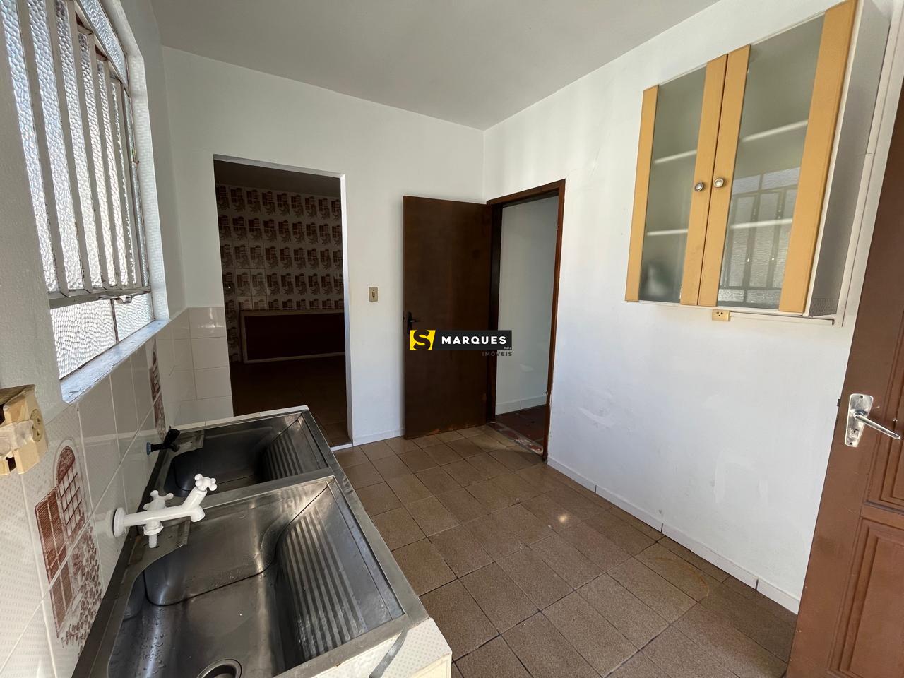 Casa para alugar com 3 quartos, 107m² - Foto 7