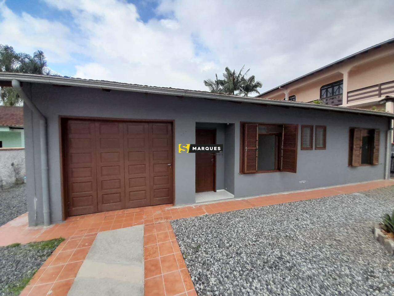 Casa para alugar com 3 quartos, 107m² - Foto 1