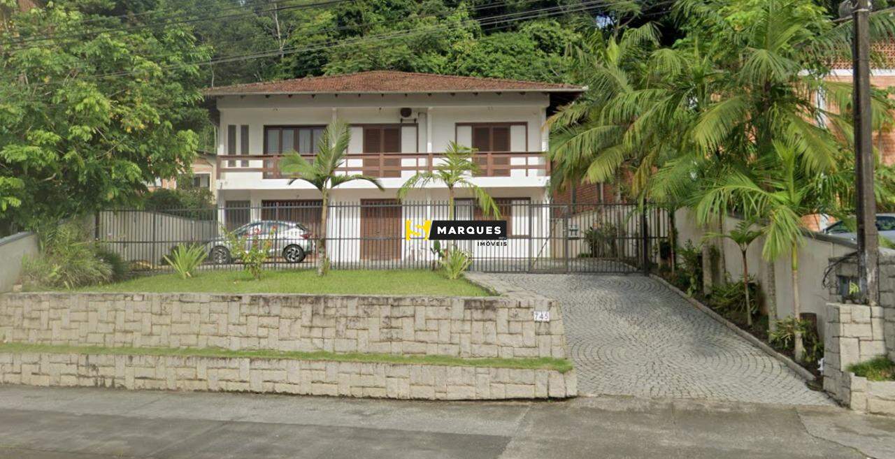 Sala comercial para alugar  no Bom Retiro - Joinville, SC. Imóveis