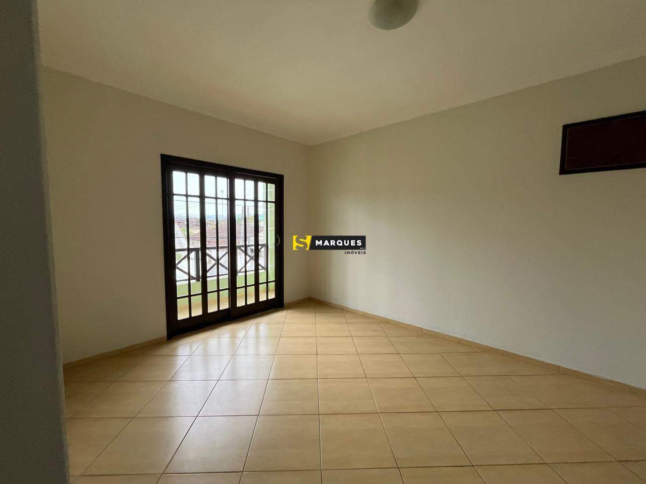 Geminado com 3 Dormitórios para alugar, 80 m² por R$ 2.800,00 Geminado com 3 Dormitórios para alugar, 80 m² por R$ 2.800,00