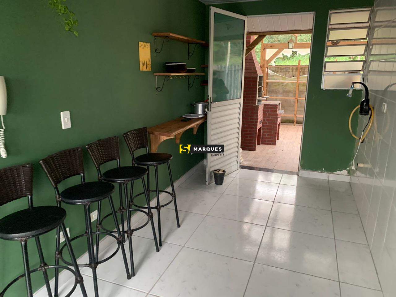 Casa para alugar com 2 quartos, 49m² - Foto 10