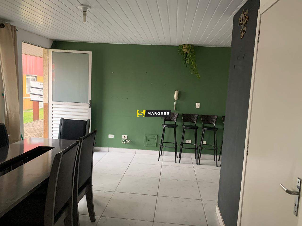 Casa para alugar com 2 quartos, 49m² - Foto 9