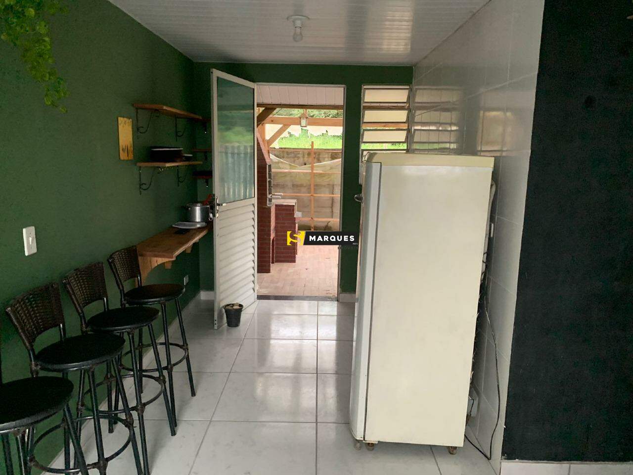 Casa para alugar com 2 quartos, 49m² - Foto 6